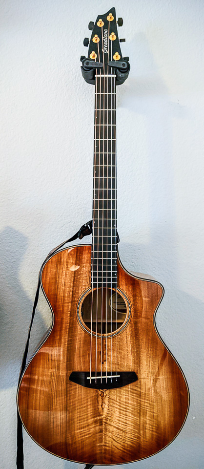 Breedlove Oregon Concert Cinnamon Burst CE Myrtlewood